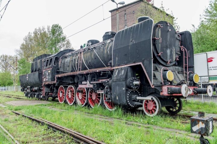 Zabytkowa lokomotywa atrakcją turystyczną  Łaz