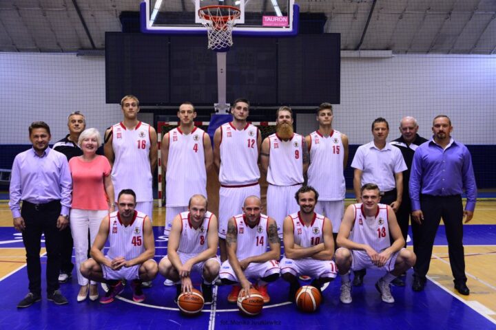 Koszykarze Zagłębia Sosnowiec rozpoczynają rozgrywki o Mistrzostwo II ligi