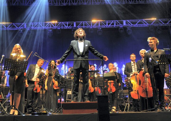 Koncert Piotra Rubika –  w ramach obchodów 100-lecia Odzyskania Niepodległości